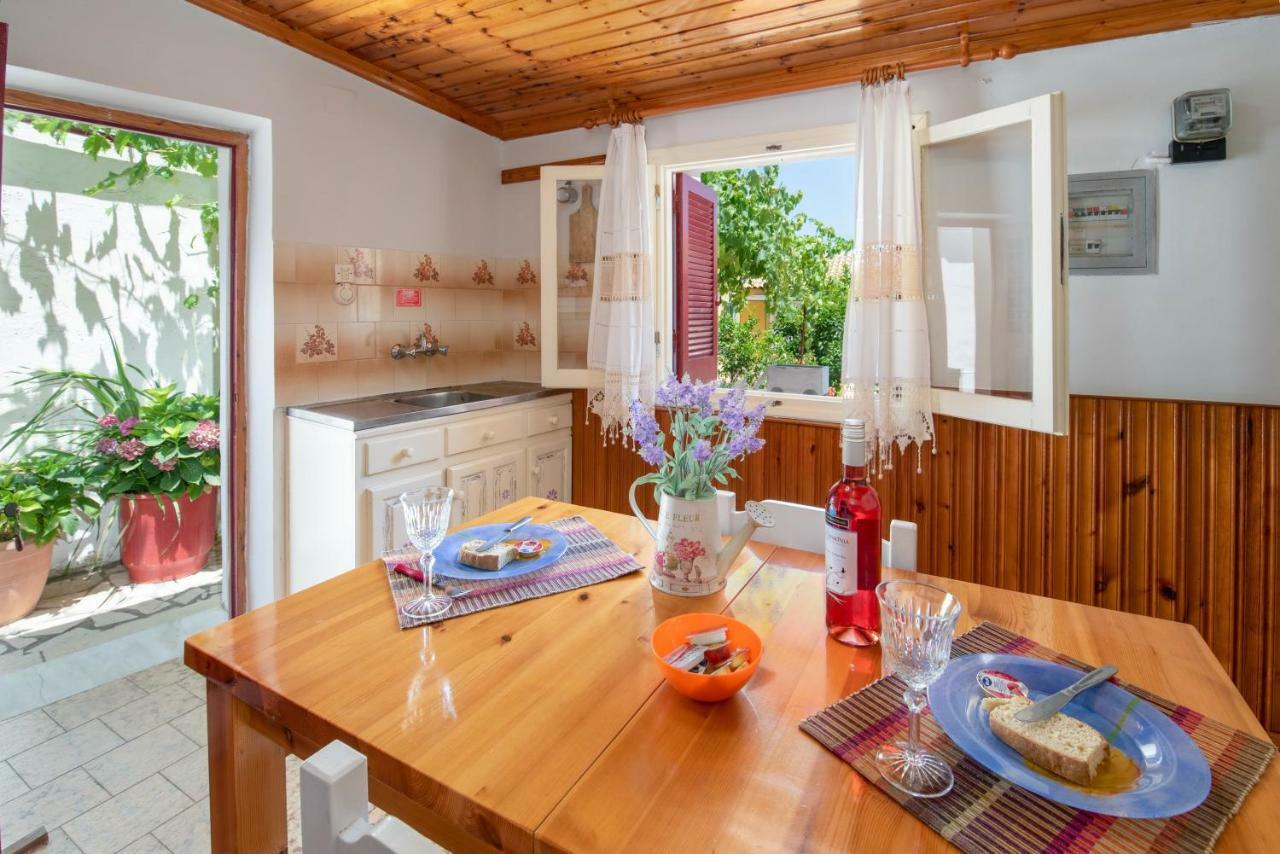 Voula Apartment Gaios Luaran gambar
