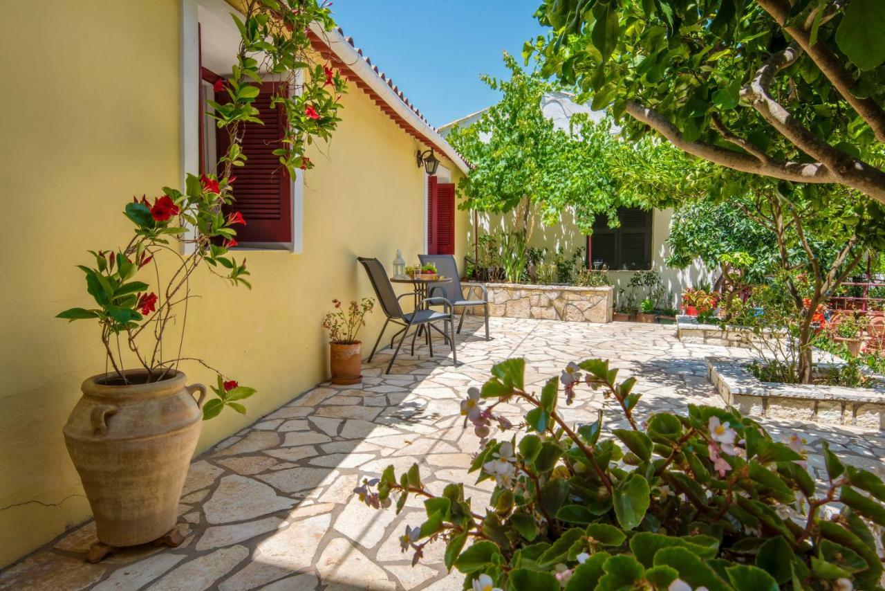 Voula Apartment Gaios Luaran gambar